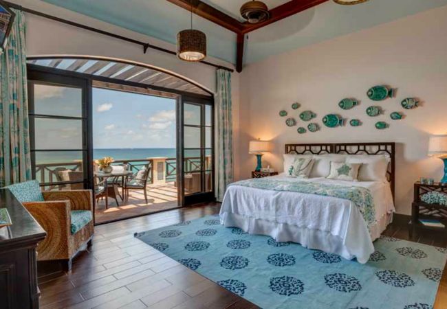 Villa in Island Harbour - Villa Amarilla 4 Bedroom